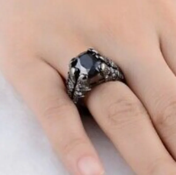 New size 9 black gold filled ring - Picture 2 of 3